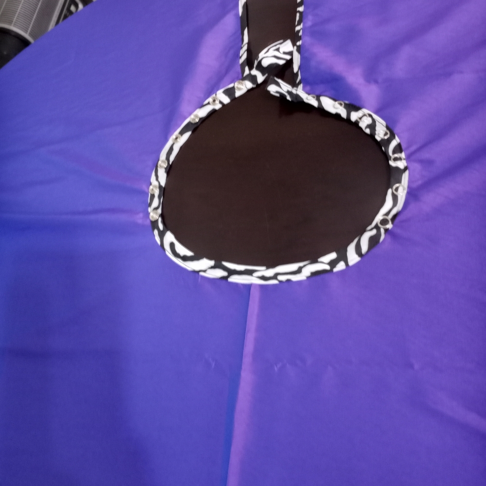 Water proof cape for Stilys Beauty's Salon